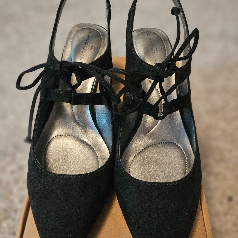 Bandolino Black Slingback Pumps Size 6.5